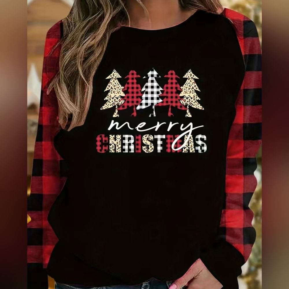 NWT/Merry Christmas Graphic Long Sleeve Top / Large